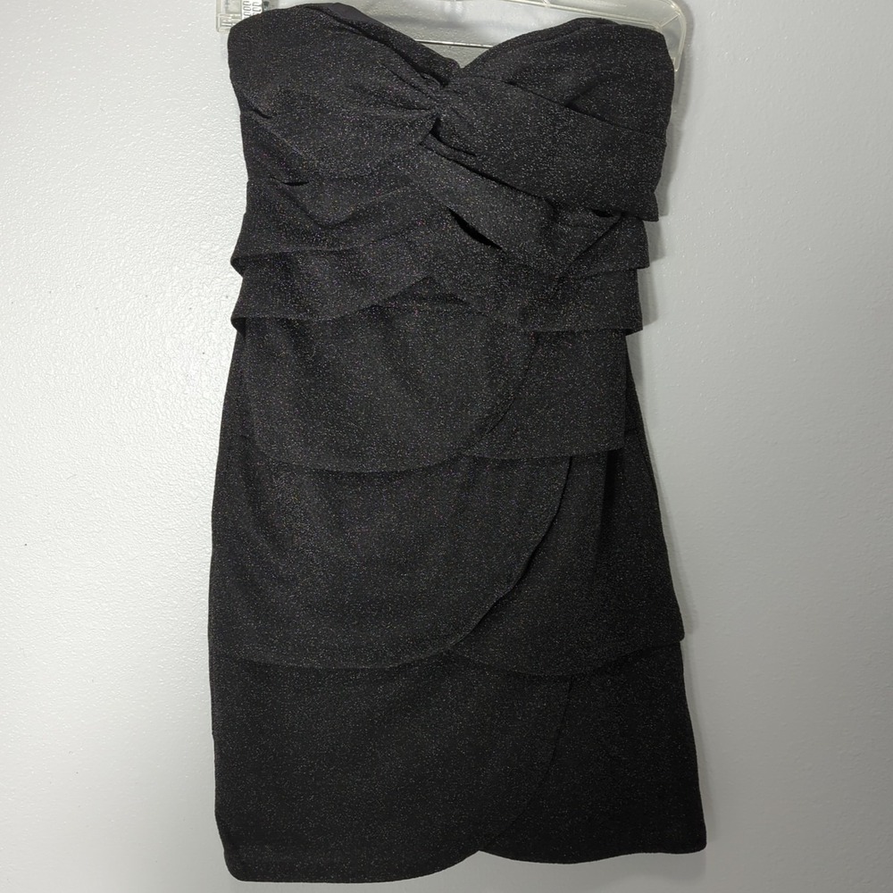 NWT Daisy Women's Size Small Black Strapless With Sweet heart Neckline Dress 160